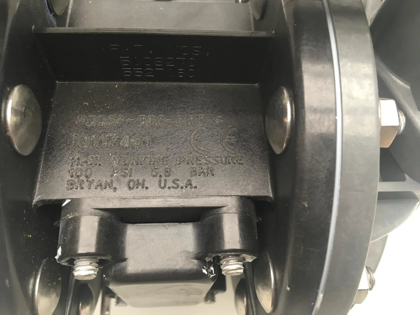 Ingersoll Rand ARO Diaphragm Pump PD05P-BDS-DTT