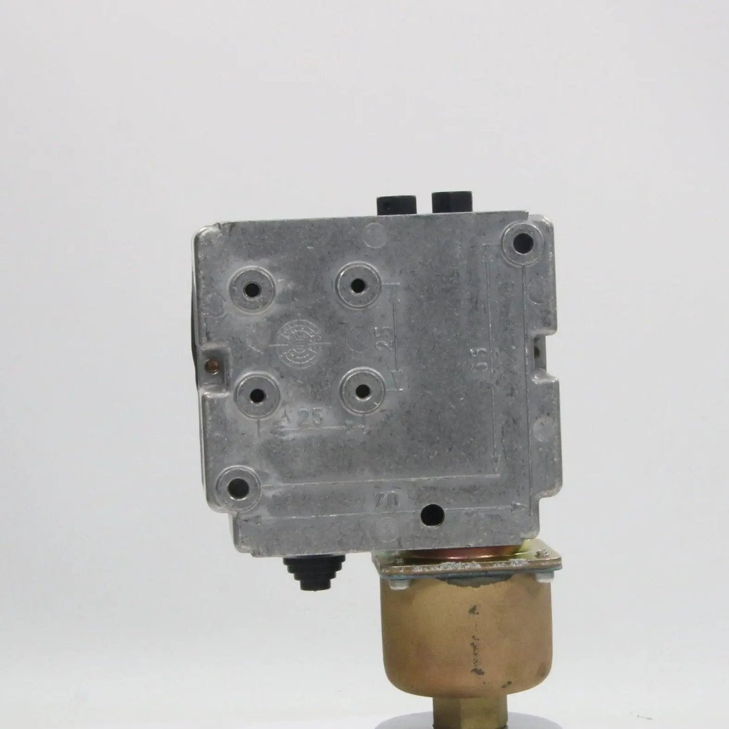 Johnson Controls P48AAA 9110 Pressure Control