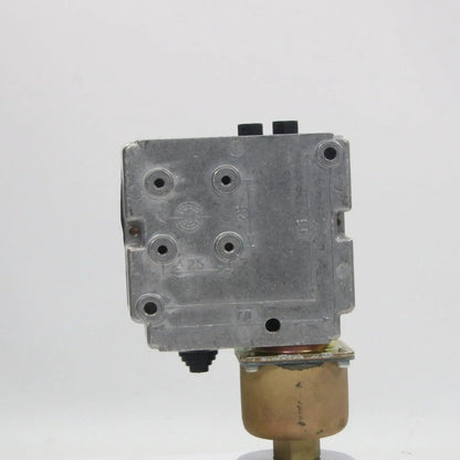Johnson Controls P48AAA 9110 Pressure Control