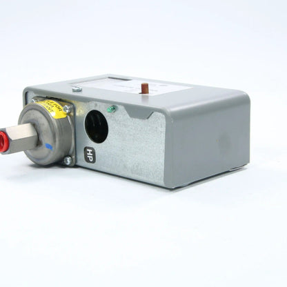 Johnson P28 Series Pressure Switch P28DN-9750