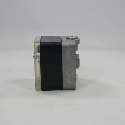 Krom Schroder DWG MZ52 04U Pressure Switch