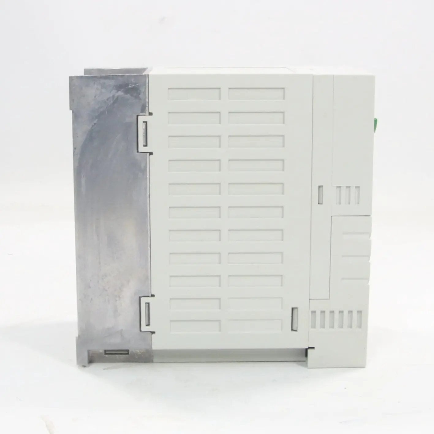 LS Electric SV004iG5A-1 AC Variable Frequency Drive