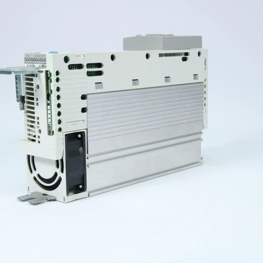 Lenze E82EV152-4000