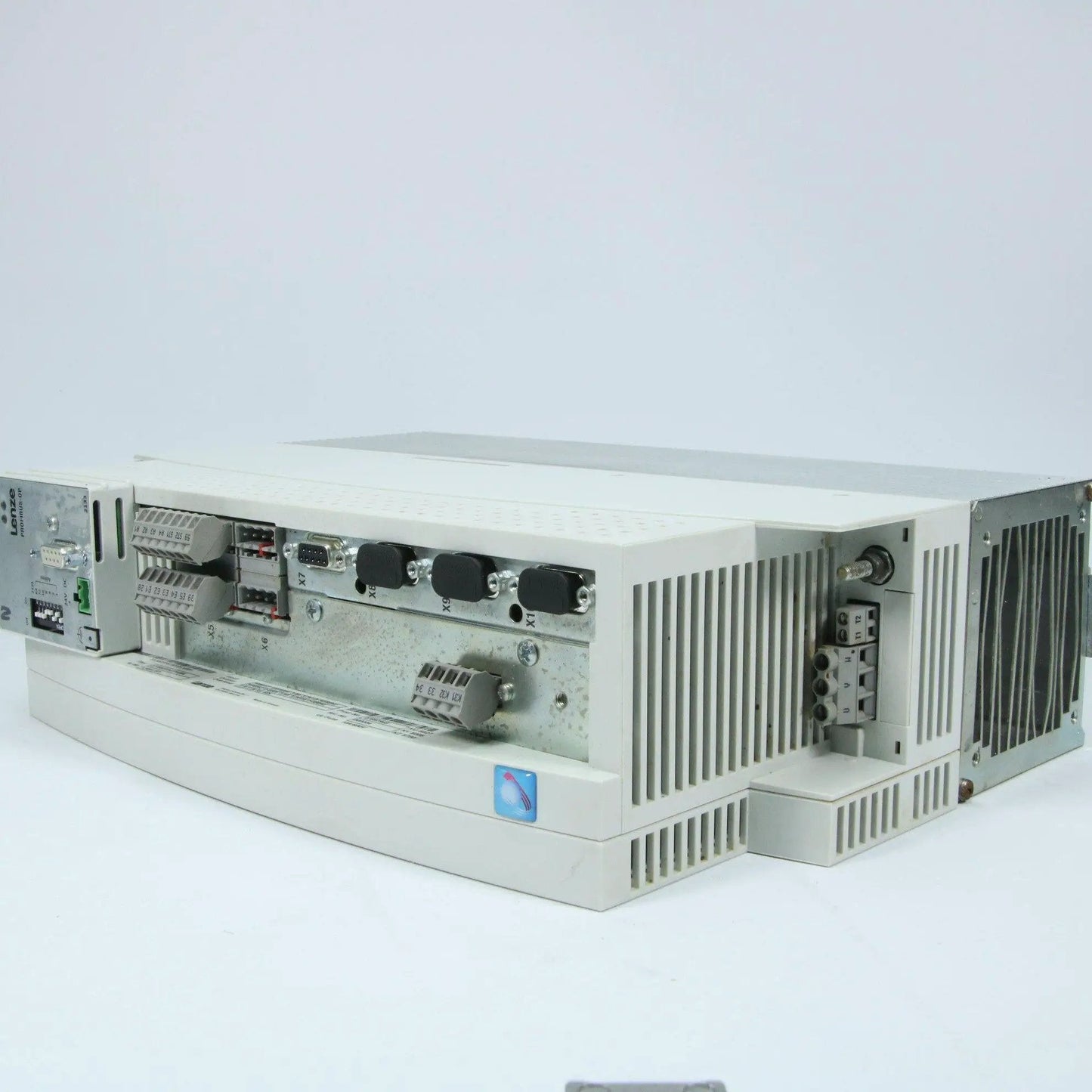 Lenze EVS9324-EPV004 servo controller