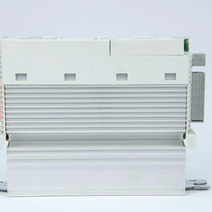 Lenze inverter 8200 vector E82EV751-2B