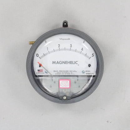 Magnehelic Pressure Gauge