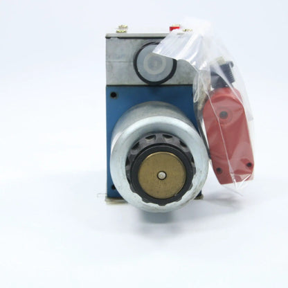 Mannesmann REXROTH Directional spool valve 3WE10CG24N9DZL