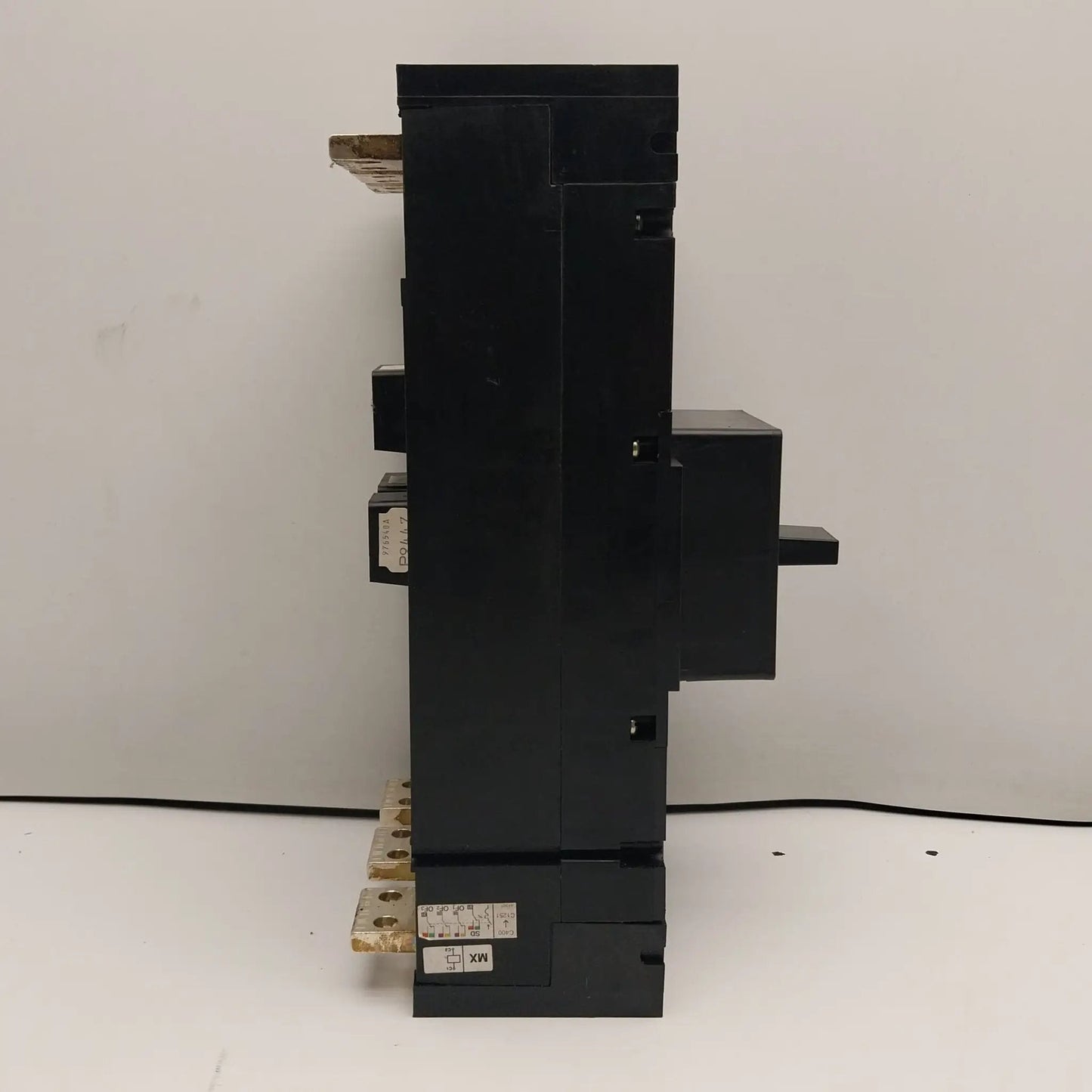 Merlin Gerin Compact C801N Circuit Breaker STR25DE