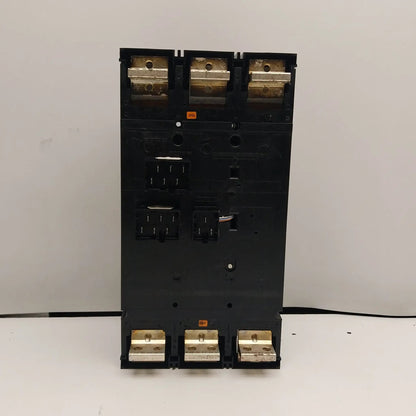 Merlin Gerin Compact C801N Circuit Breaker STR25DE