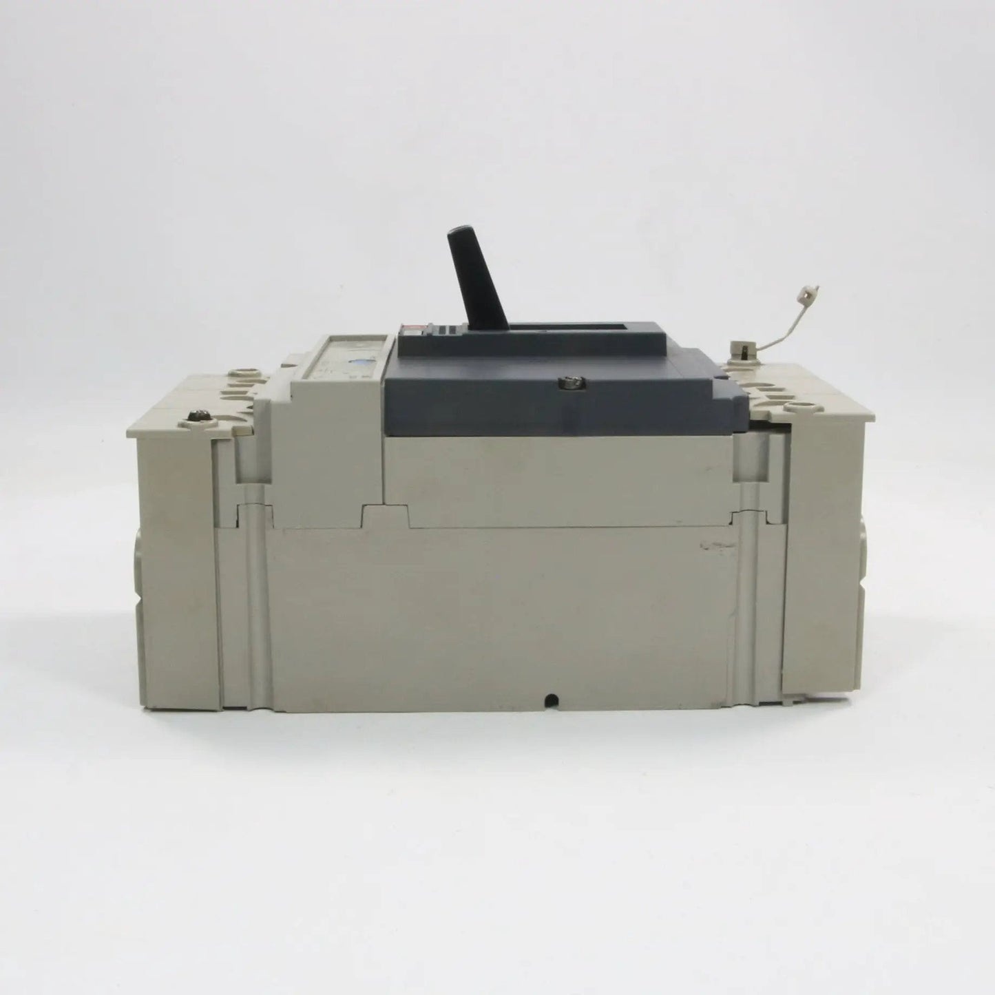 Merlin Gerin Compact NS250N Circuit Breaker MA220