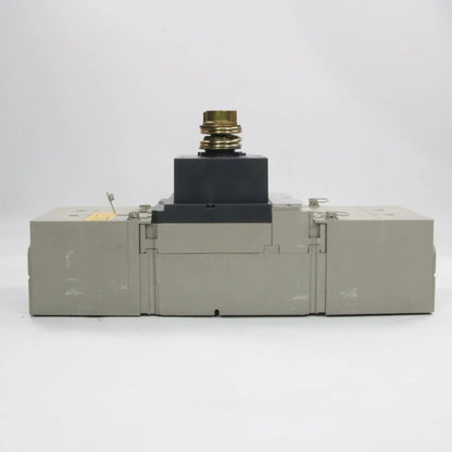 Merlin Gerin Compact NS250N Circuit Breaker STR 22 SE