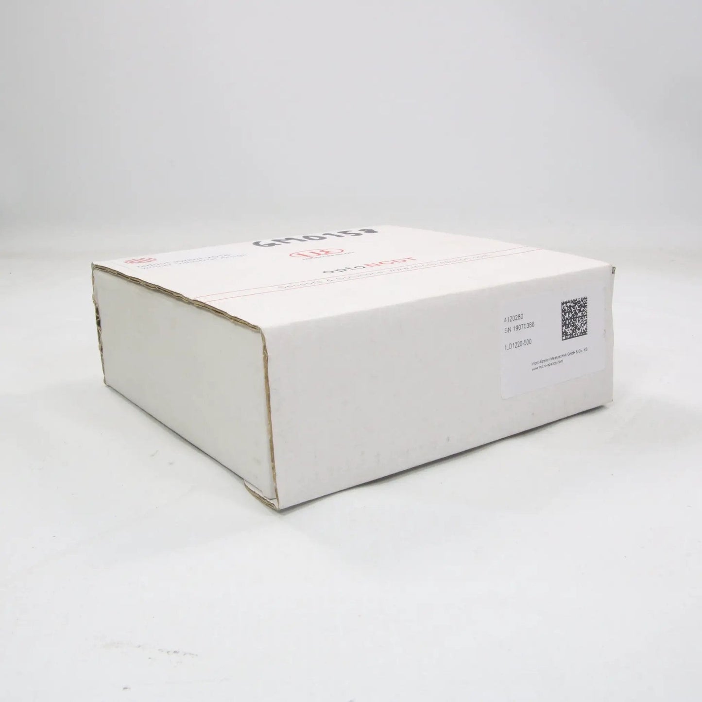 Micro Epsilon optoNCDT ILD1220-500 Displacement Laser