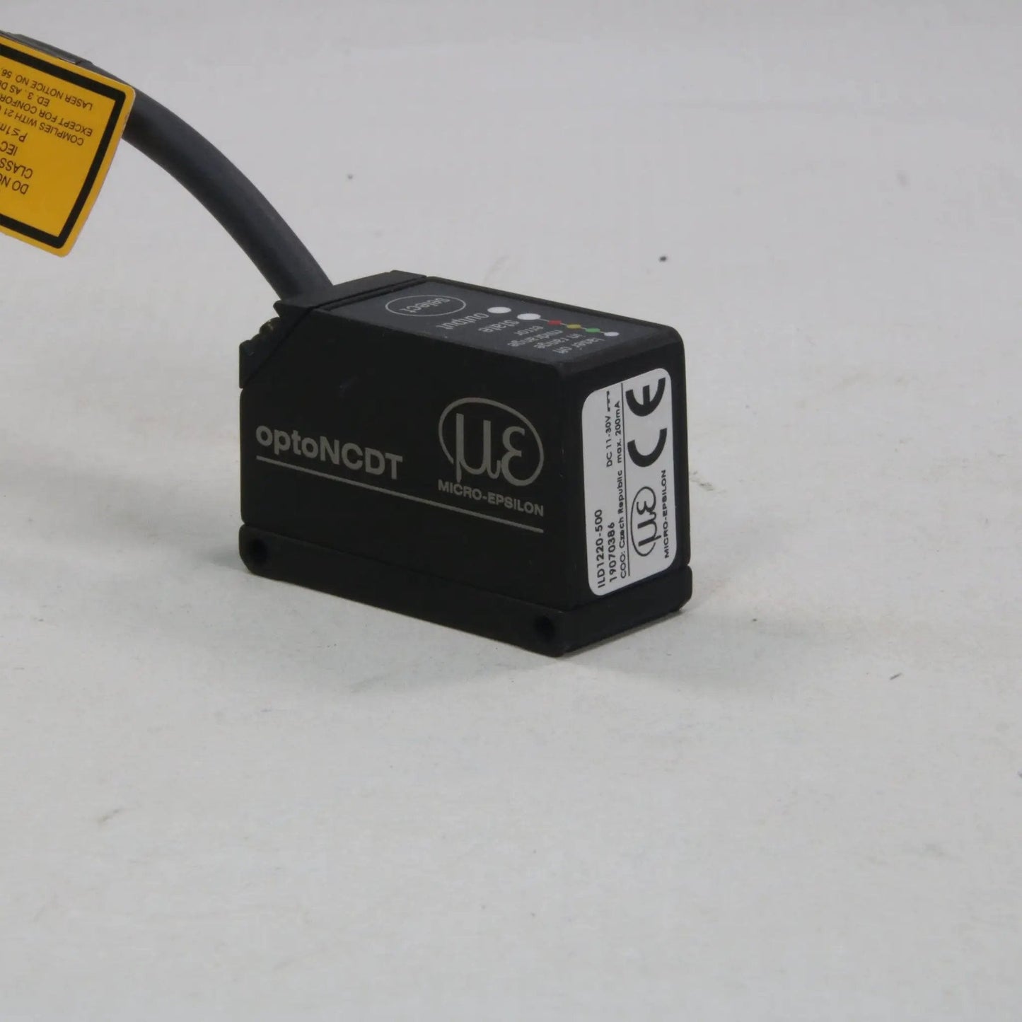 Micro Epsilon optoNCDT ILD1220-500 Displacement Laser