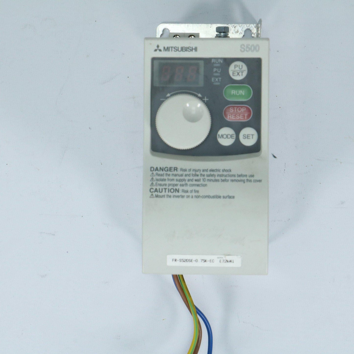 Mitsubishi S500 Inverter FR-S520SE-0. 4K-EC