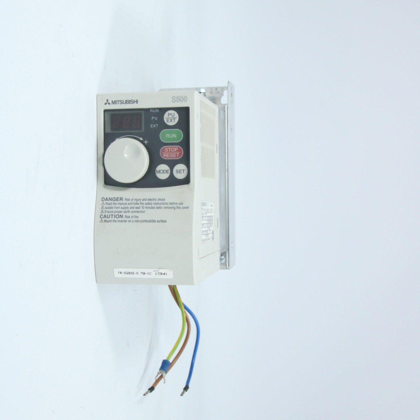 Mitsubishi S500 Inverter FR-S520SE-0. 4K-EC