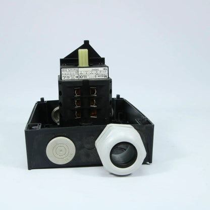 Moeller / Eaton T5B-3-8342/I4/SVB Main Switch