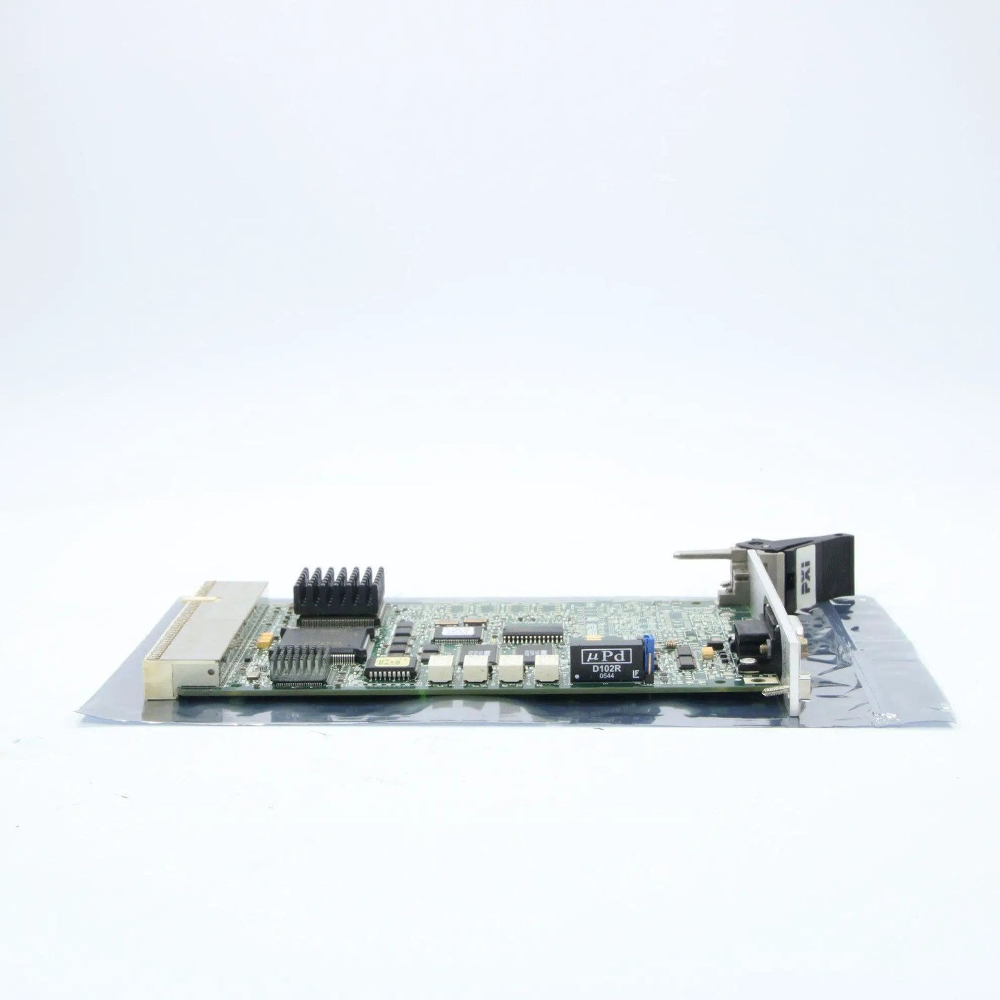 National Instruments Corporation NI PXI 8464