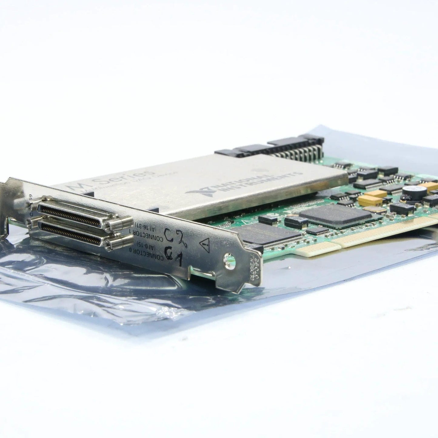 National Instruments NI PCI-6259 M series