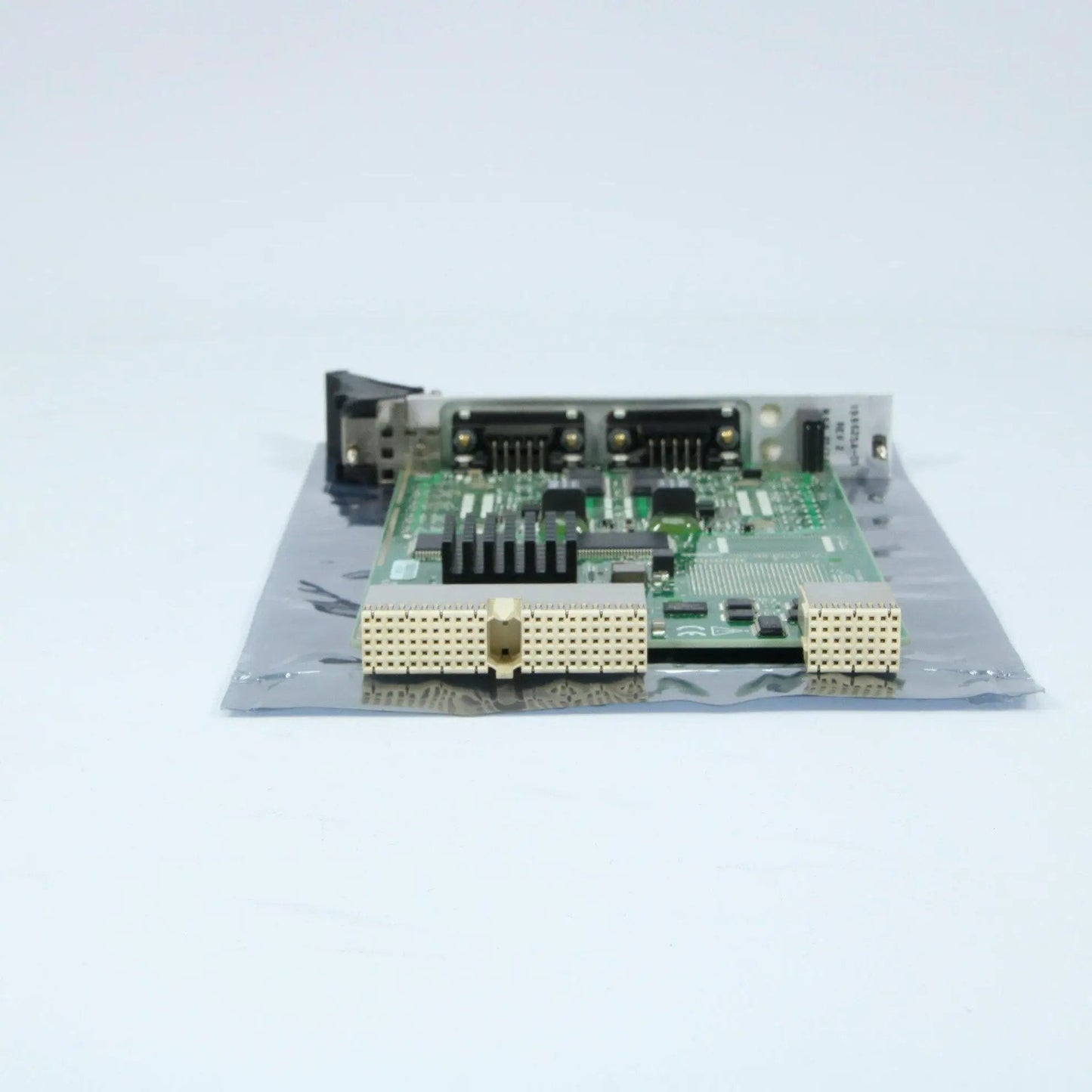 National Instruments PXI-8512 dual port