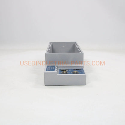 National Instruments cDAQ‑9188 Chassis with Power Adapter
