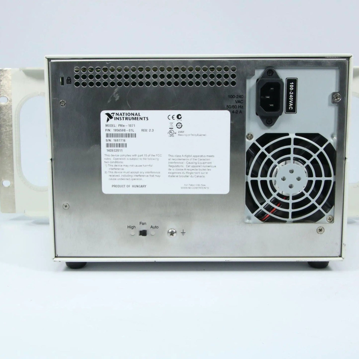 National instruments NI PXIe-1071