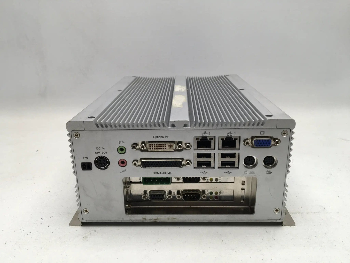 Nexcom NISE 3100P2 Fanless Industrial PC