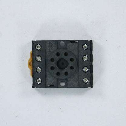 OMRON PF083A-E 8 RELAY SOCKET