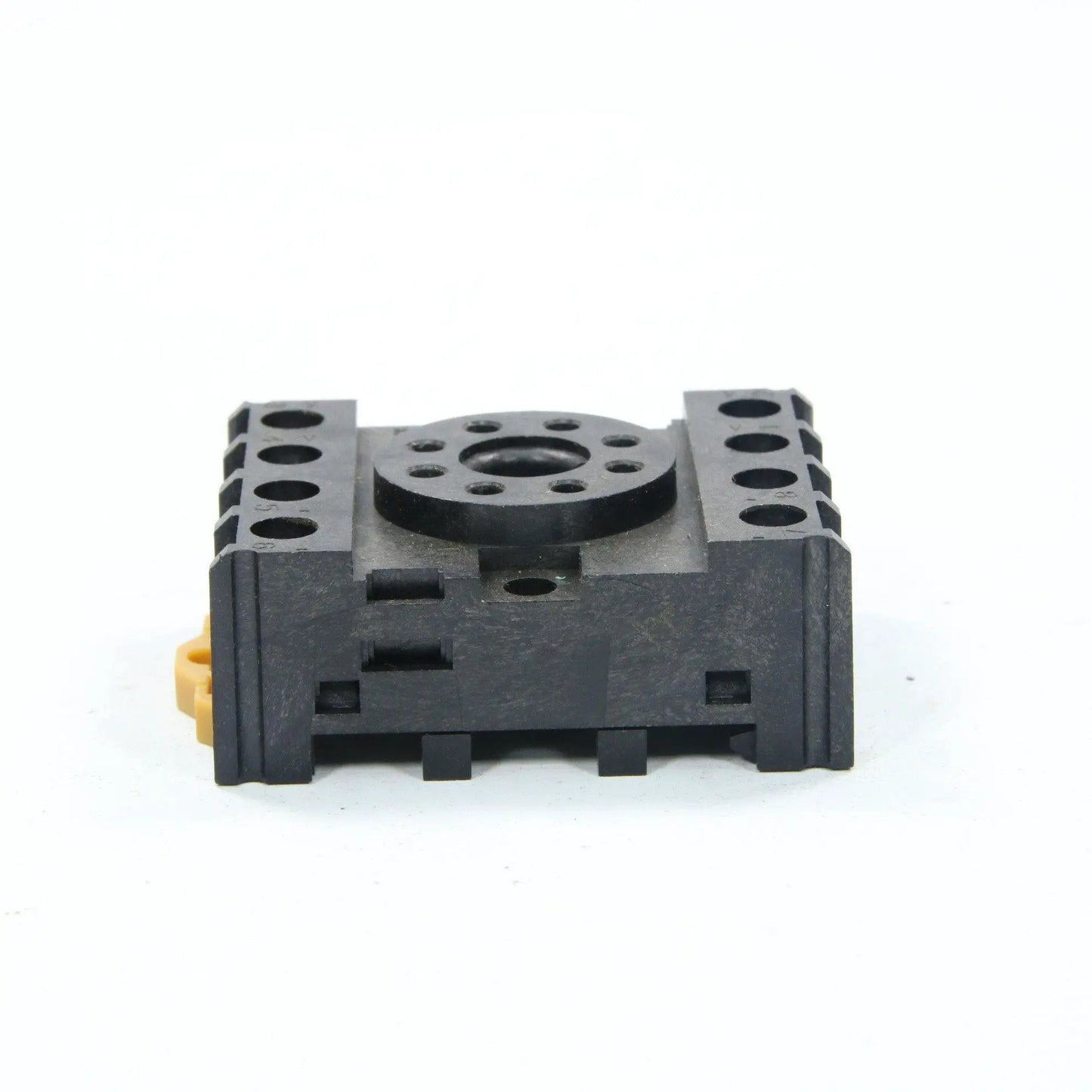 OMRON PF083A-E 8 RELAY SOCKET