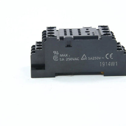 OMRON PYF14A-E RELAY SOCKET
