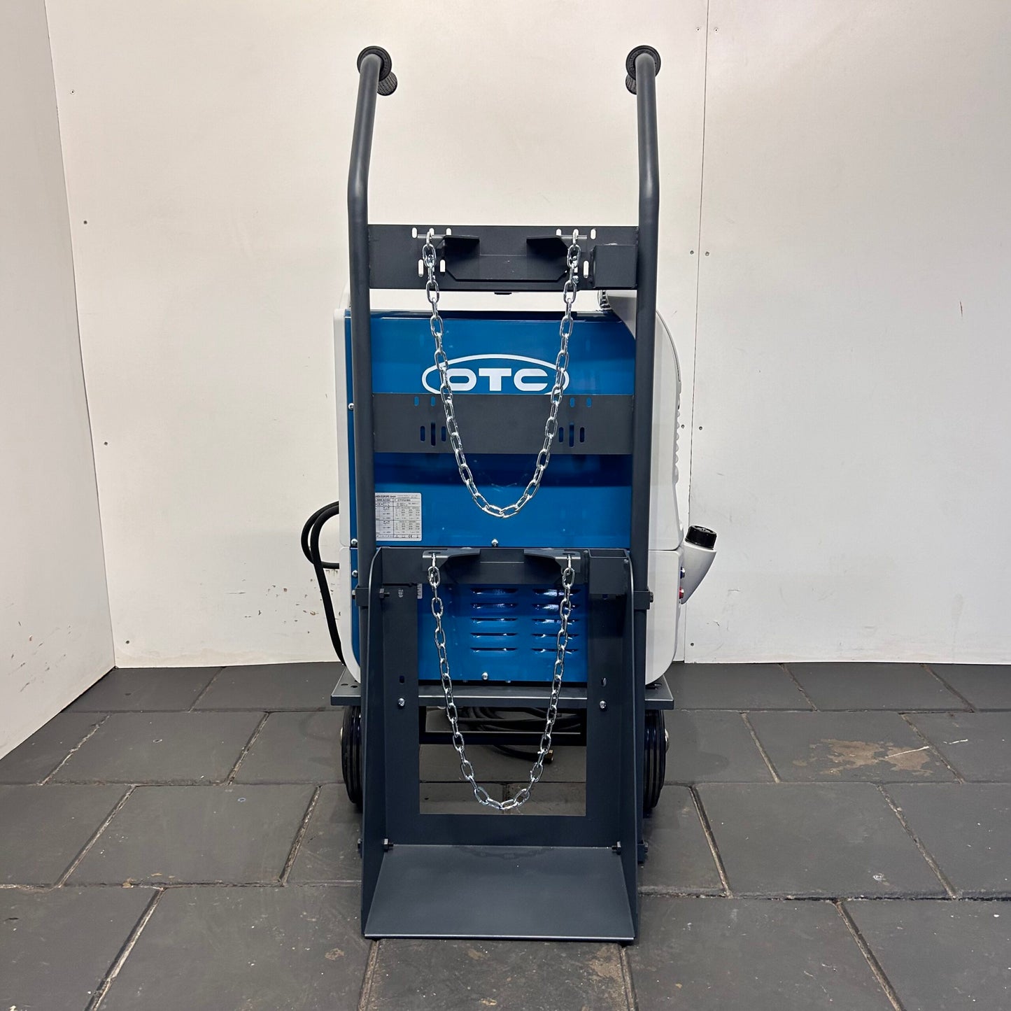 OTC DTX 2200 - 3000 AC/DC TIG-lasapparaat