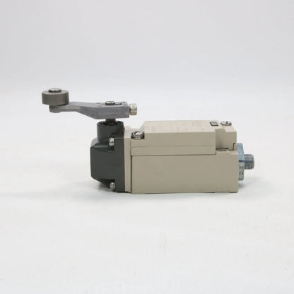 Omron D4-3E01N-GM Limit Switch