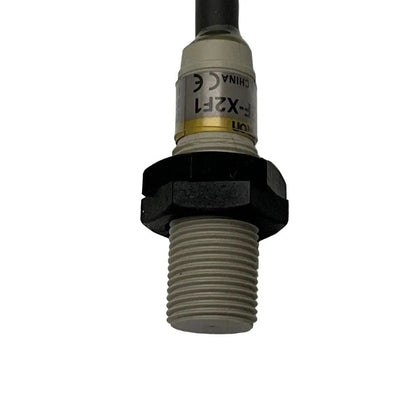 Omron E2F-X2F1 Proximity Switch