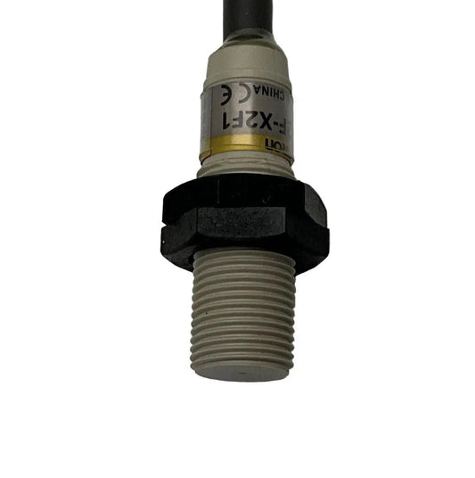 Omron E2F-X2F1 Proximity Switch