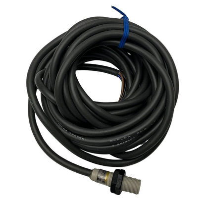 Omron E2F-X2F1 Proximity Switch