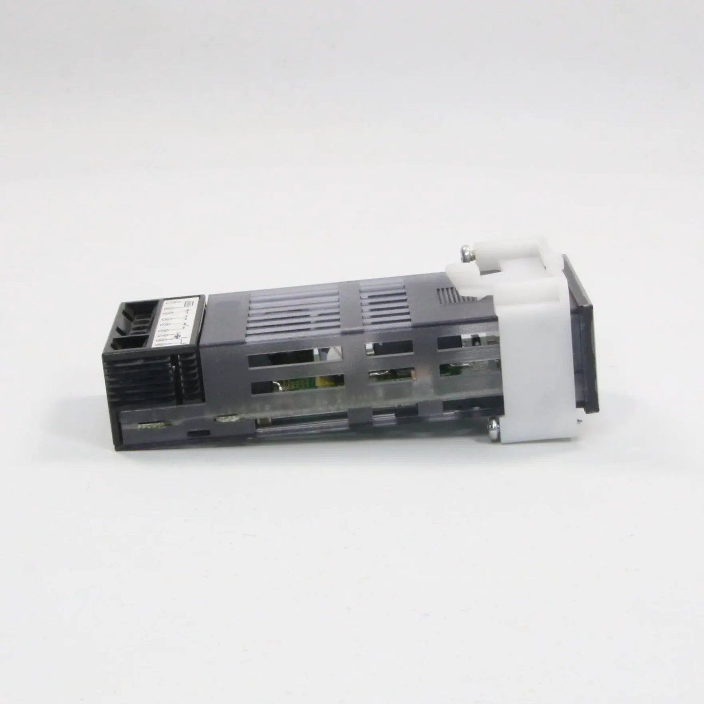 Omron E5GN Q1P Temperature Controller