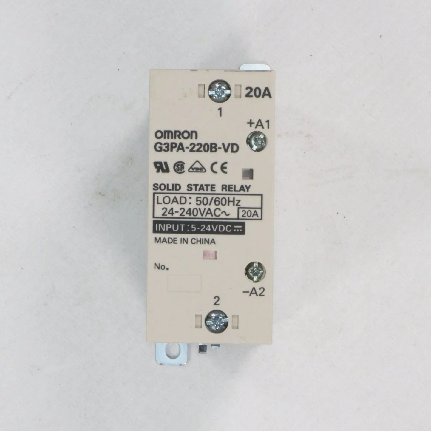 Omron G3PA-220B-VD Solid State Relay