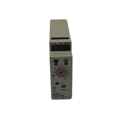 Omron H3DE-M2 Timer Relay