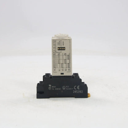 Omron H3YN-2 Timer Relay
