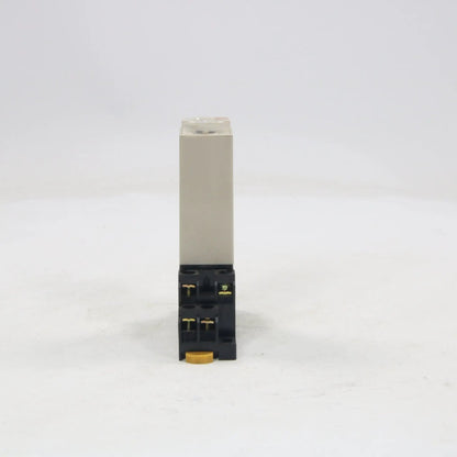 Omron H3YN-2 Timer Relay