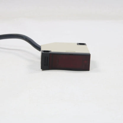 Omron Photoelectric Switch E3JK-R2M2
