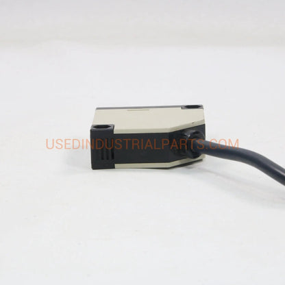 Omron Photoelectric Switch E3JK-R4M1