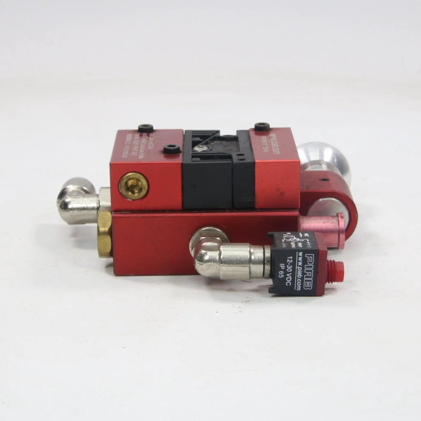 PIAB Vacuum Connector with Ball Joint X2051