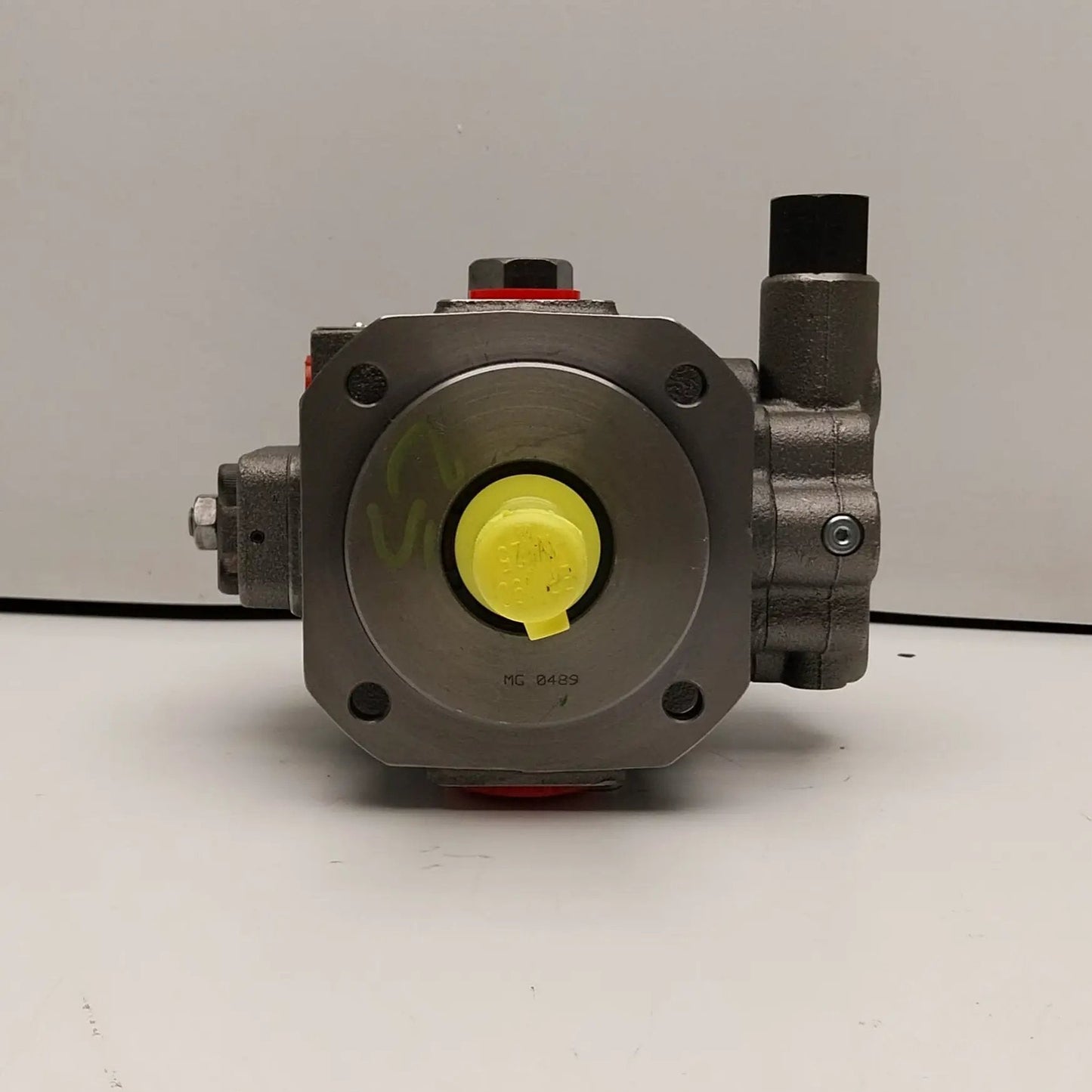 Parker PVS25EH140C2 Vane Pump