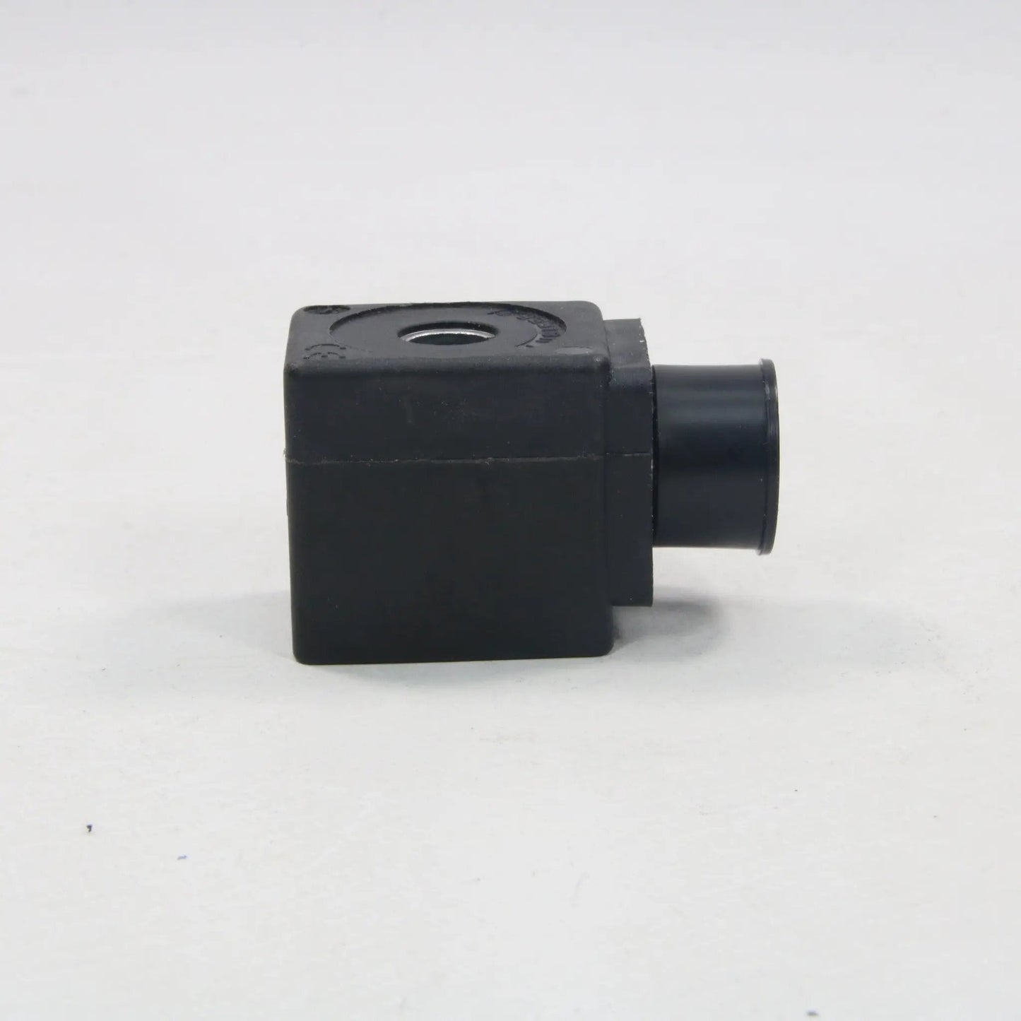 Parker/Lucifer 492453C2 Solenoid Coil