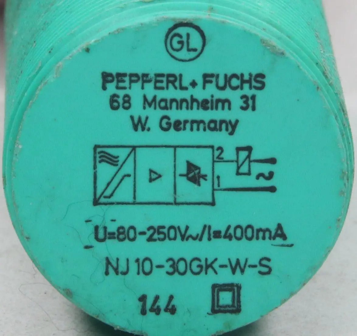 Pepperl + Fuchs Inductive Sensor NJ10-30GK-W-S