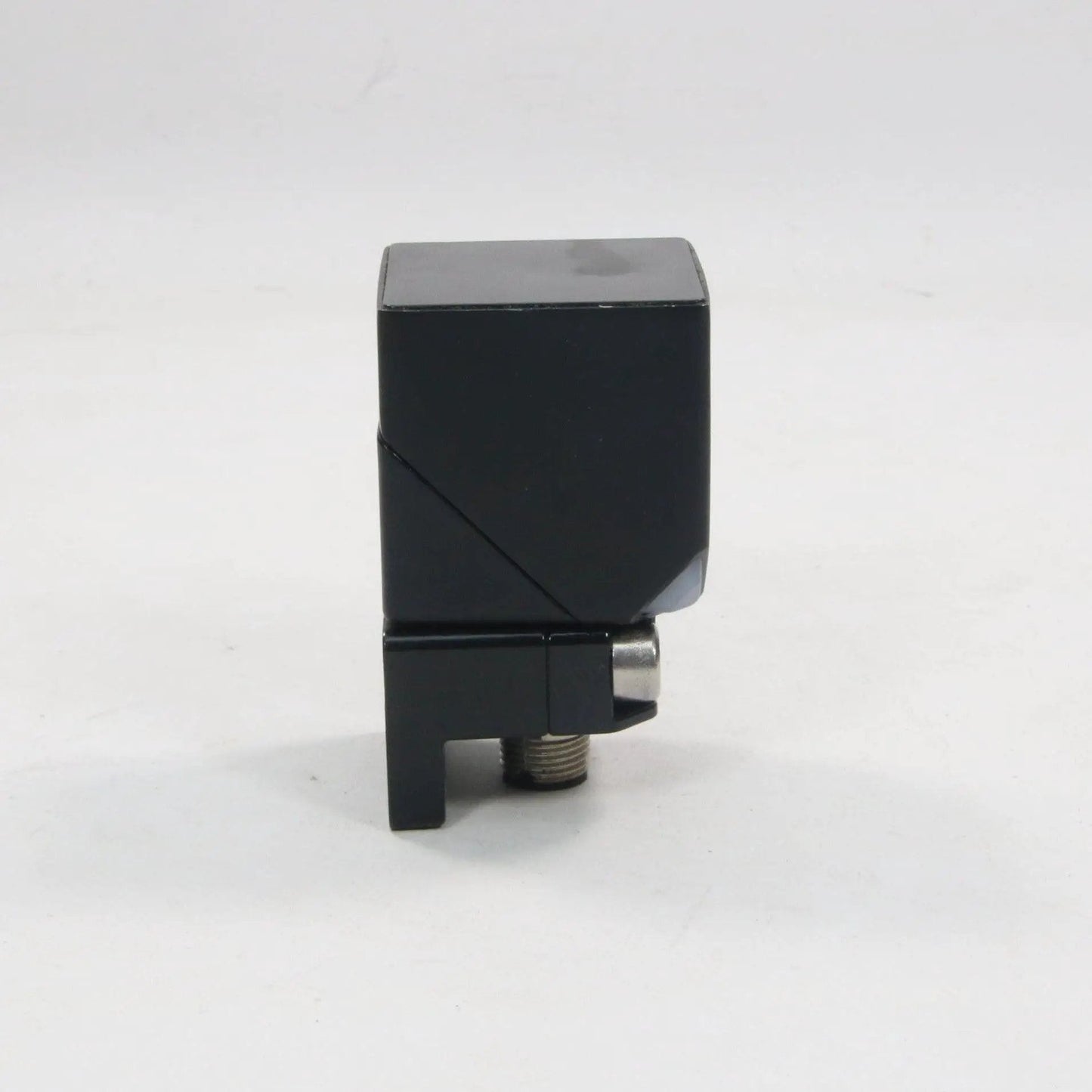 Pepperl + Fuchs NBB20 L3M A2 C3 V1 Proximity Sensor