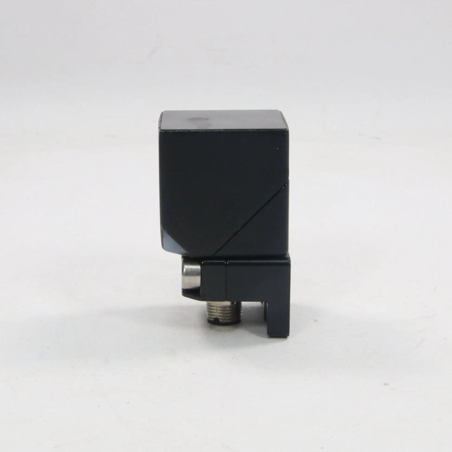 Pepperl + Fuchs NBB20 L3M A2 C3 V1 Proximity Sensor