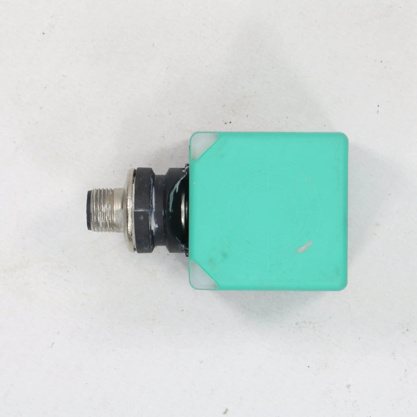 Pepperl + Fuchs NBN40-L2-E2-V1 Inductive Sensor