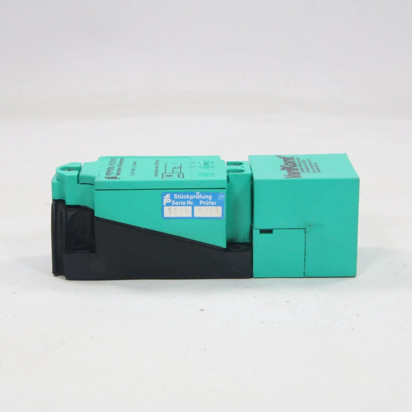 Pepperl & Fuchs U-10-30V-/J=200ma NJ20+ Inductive Sensor - Front Facing Contactor