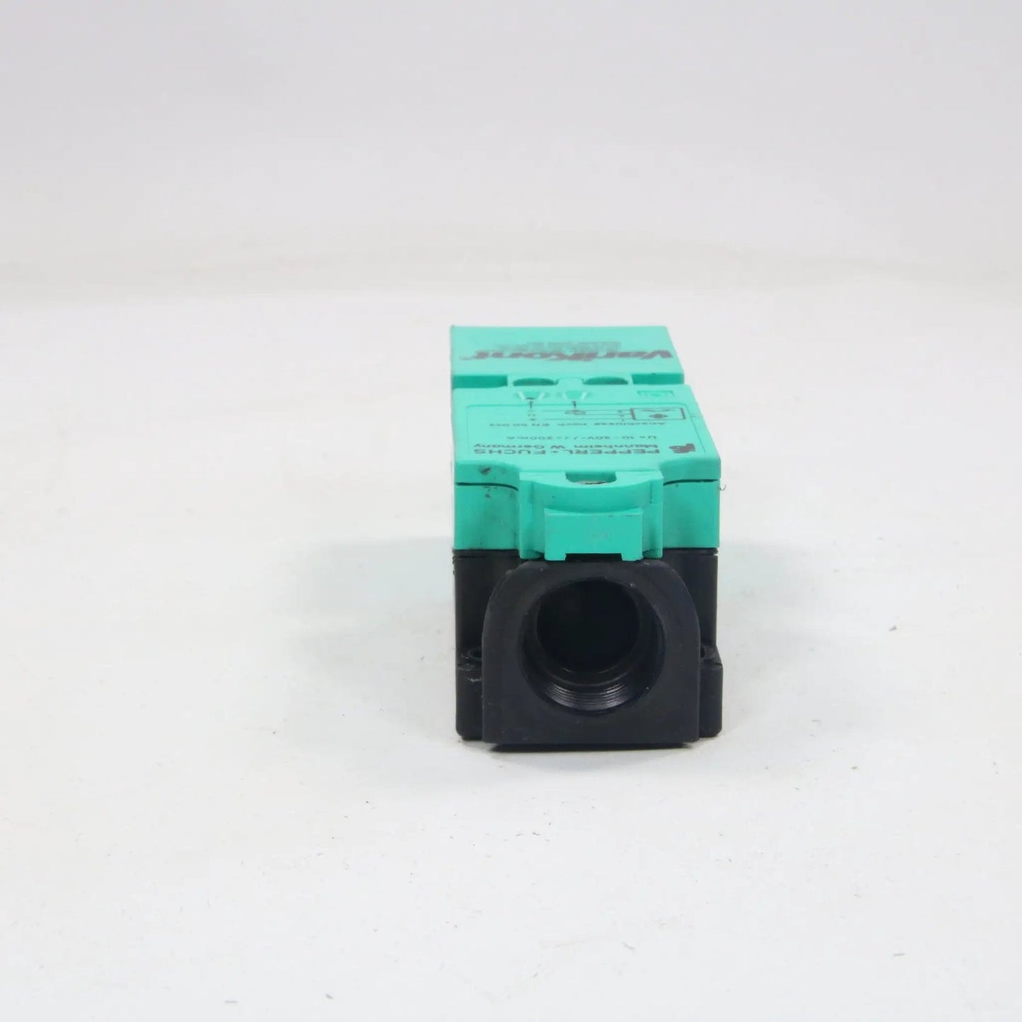 Pepperl & Fuchs U-10-30V-/J=200ma NJ20+ Inductive Sensor - Front Facing Contactor